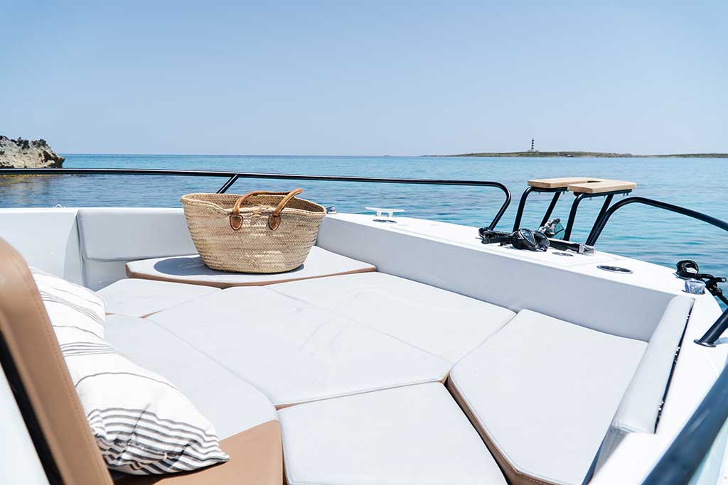 Beneteau-flyer-7-solarium
